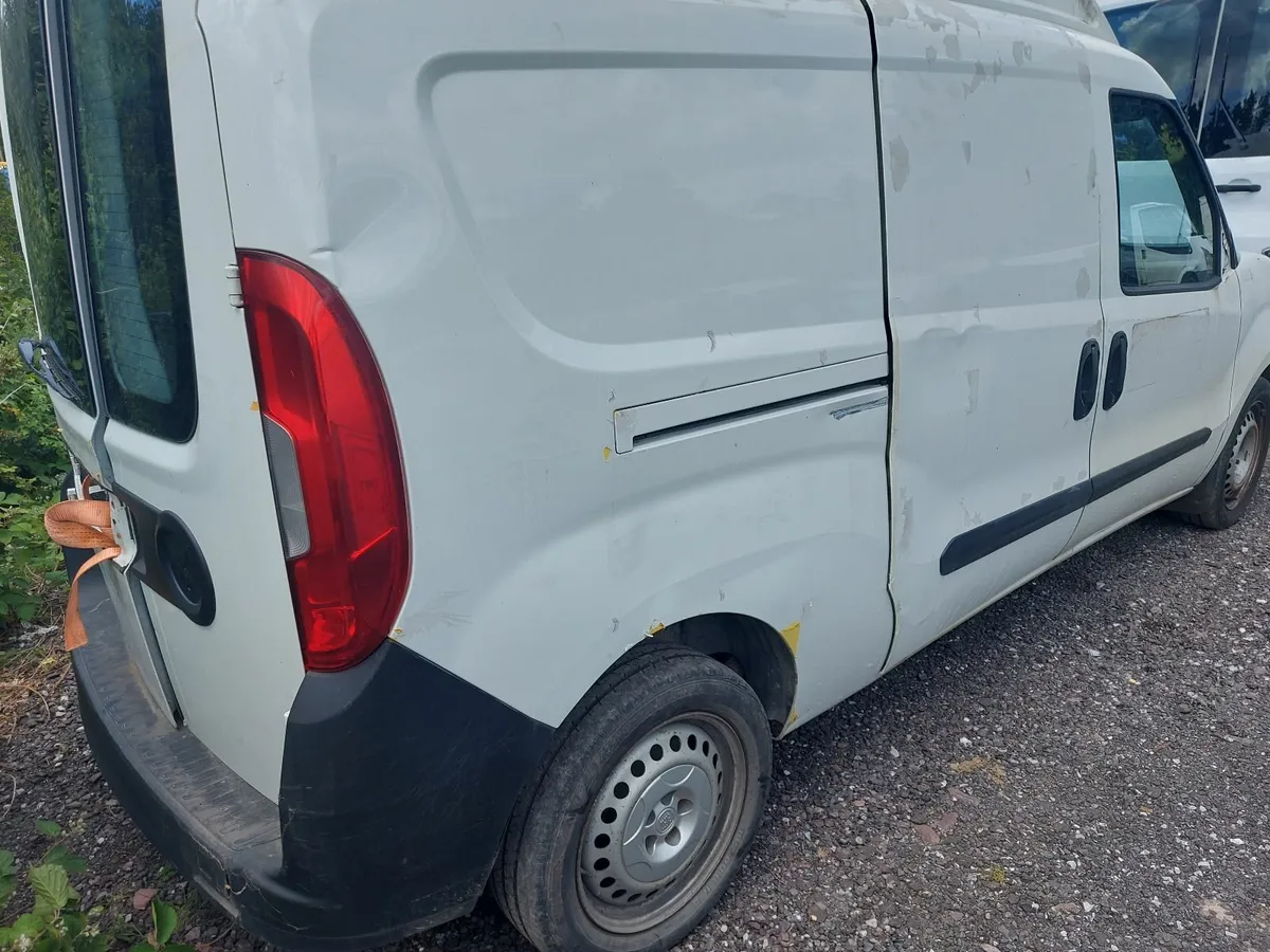 161 fiat doblo 1.6 multijet for parts - Image 3