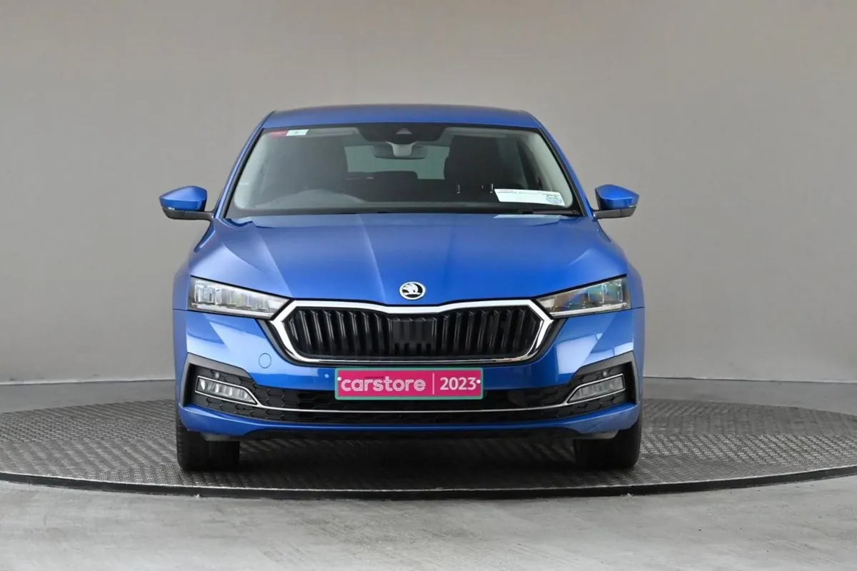 Skoda Octavia Style 1.0 TSI 110BHP 6spd - Image 2