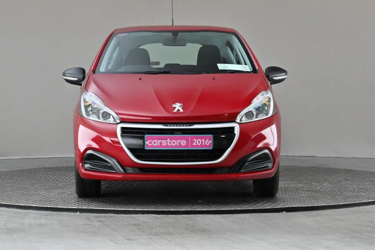 Peugeot 208 Access 1.0 68bhp 5spd  rear Park Sens - Image 2