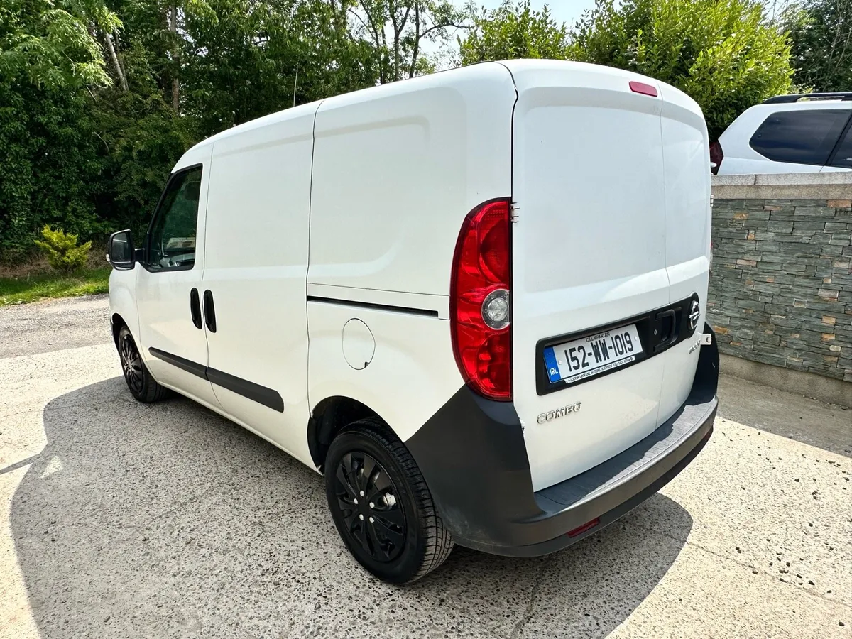 2015 (152) opel combo new doe - Image 4