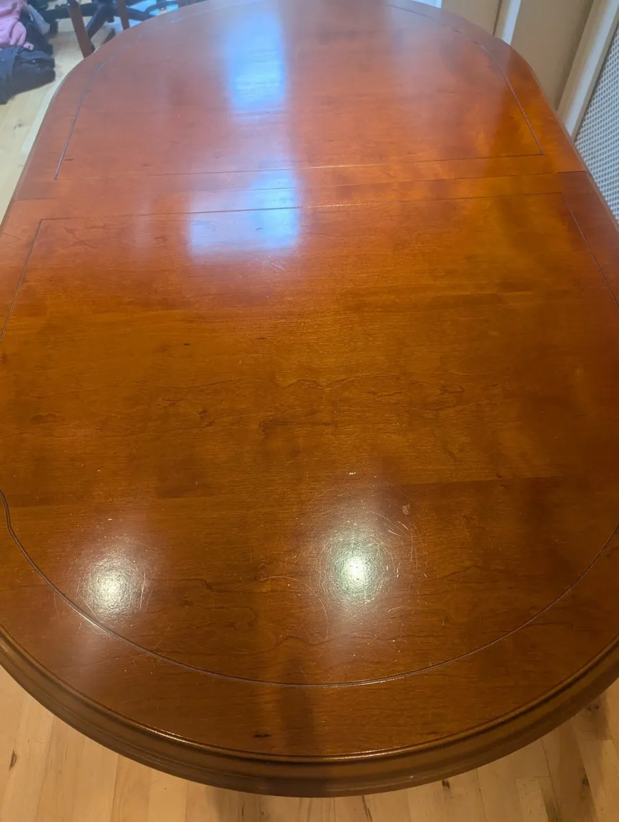 Dining table - Image 4