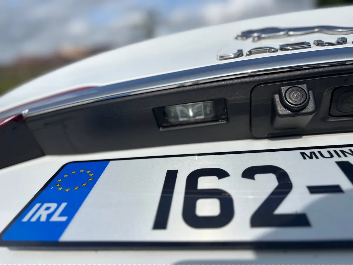 Jaguar XF 2016 2 month warranty! - Image 3