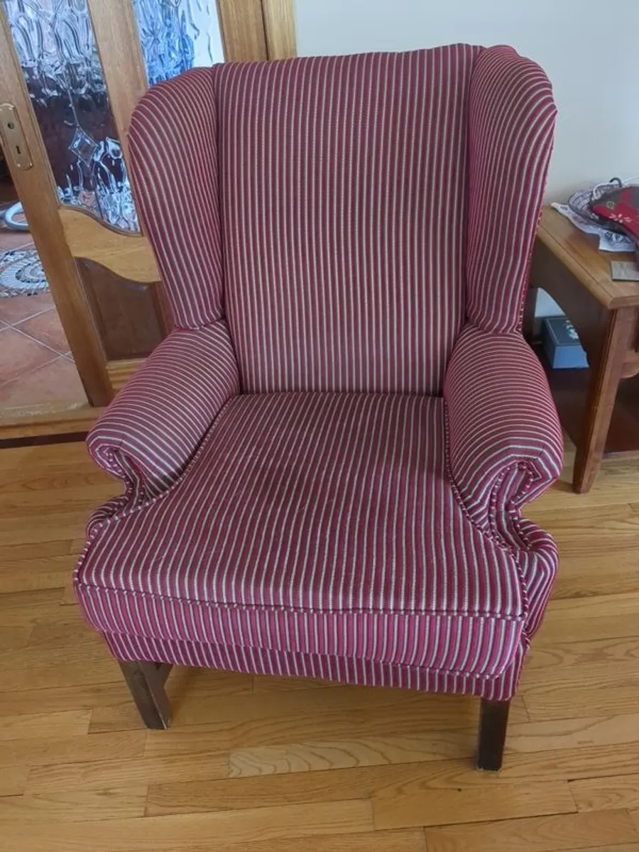 sofa and 3 chairs - Image 3