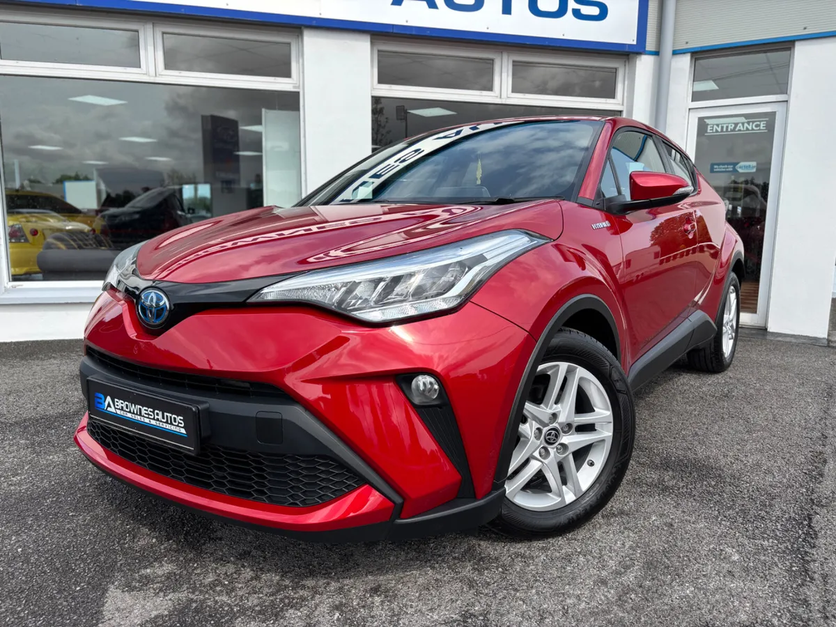 2022 Toyota C-HR Icon 1.8L Hybrid Auto - Image 2