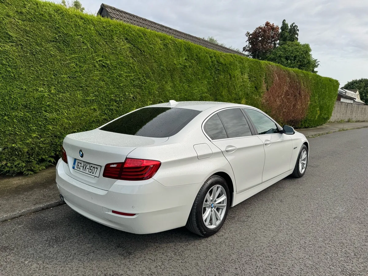 BMW 520d pearl white automatic - Image 3