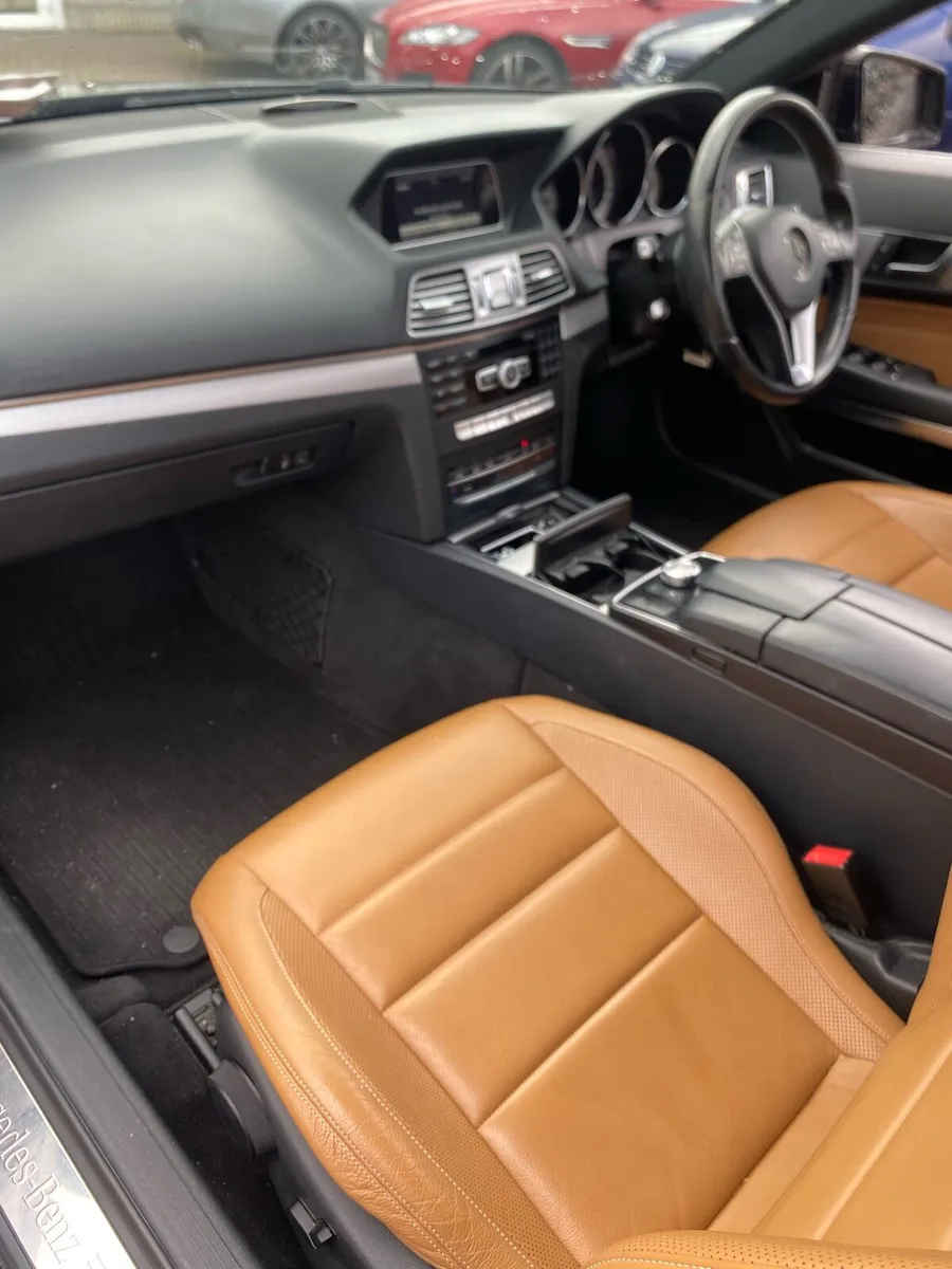 Mercedes Benz E class coupe - Image 4