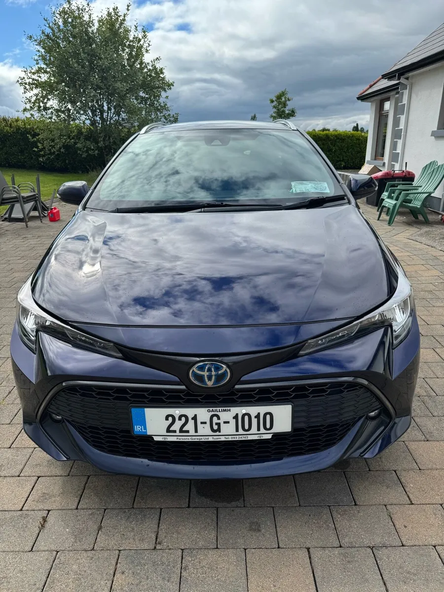 Toyota Corolla Sports Tourer 1.8 Hybrid 2022 - Image 1
