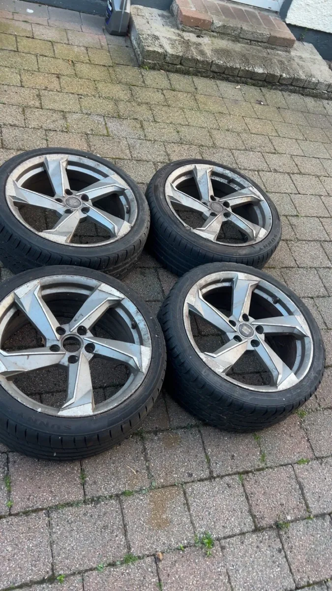 18" Alloy Wheels with Tyres – Set of 4 - Image 1