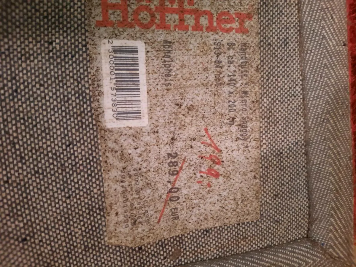 Heavyweight Red Rug - Image 4