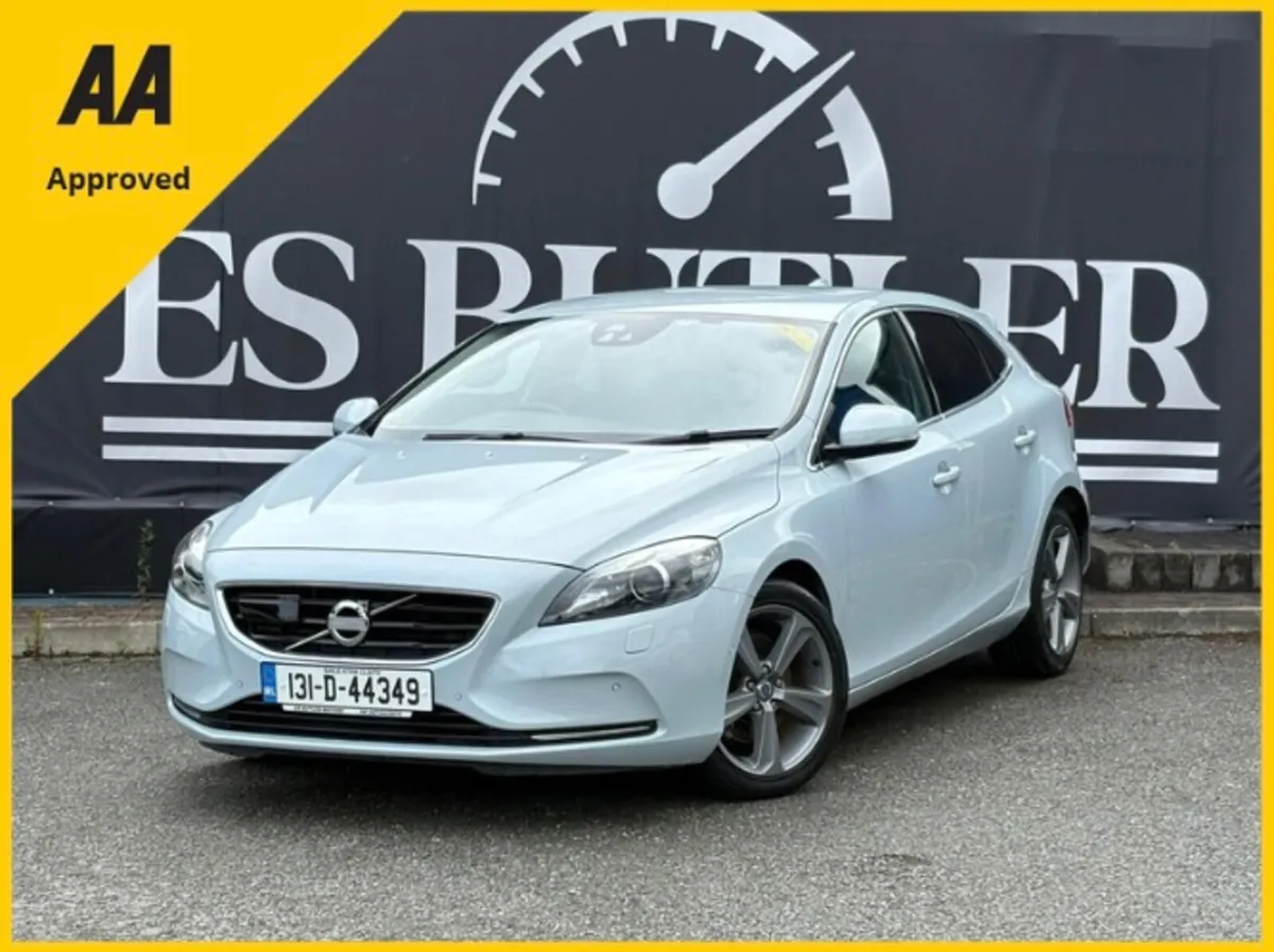 2013 Volvo V40 1.6L AUTO 1YR WARRANTY - Image 1