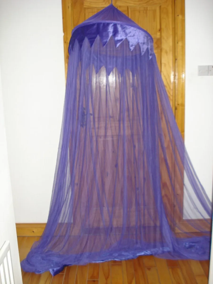 MOSQUITO TYPE NET HANGING DOME BED CANOPY - Image 1