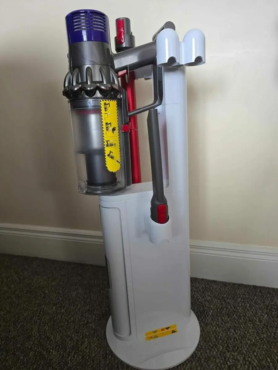 dyson v10 - Image 4