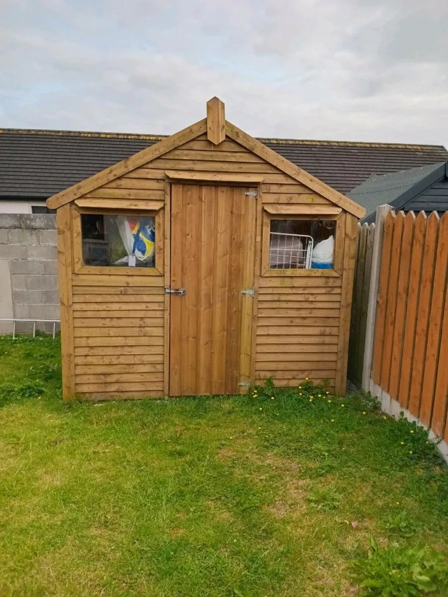 10x8 wooden shed, very good condition - Image 1