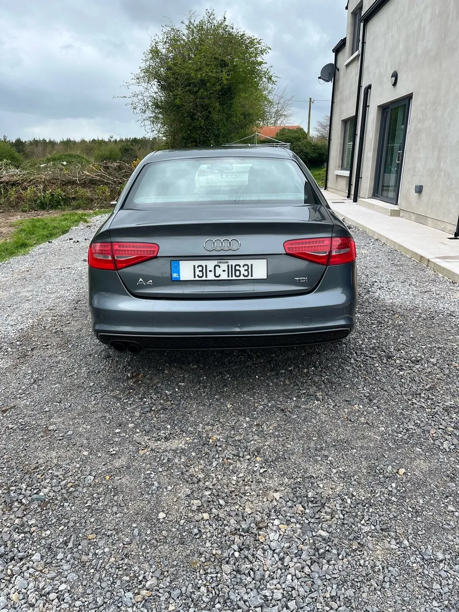 Audi A4 S -Line - Image 4