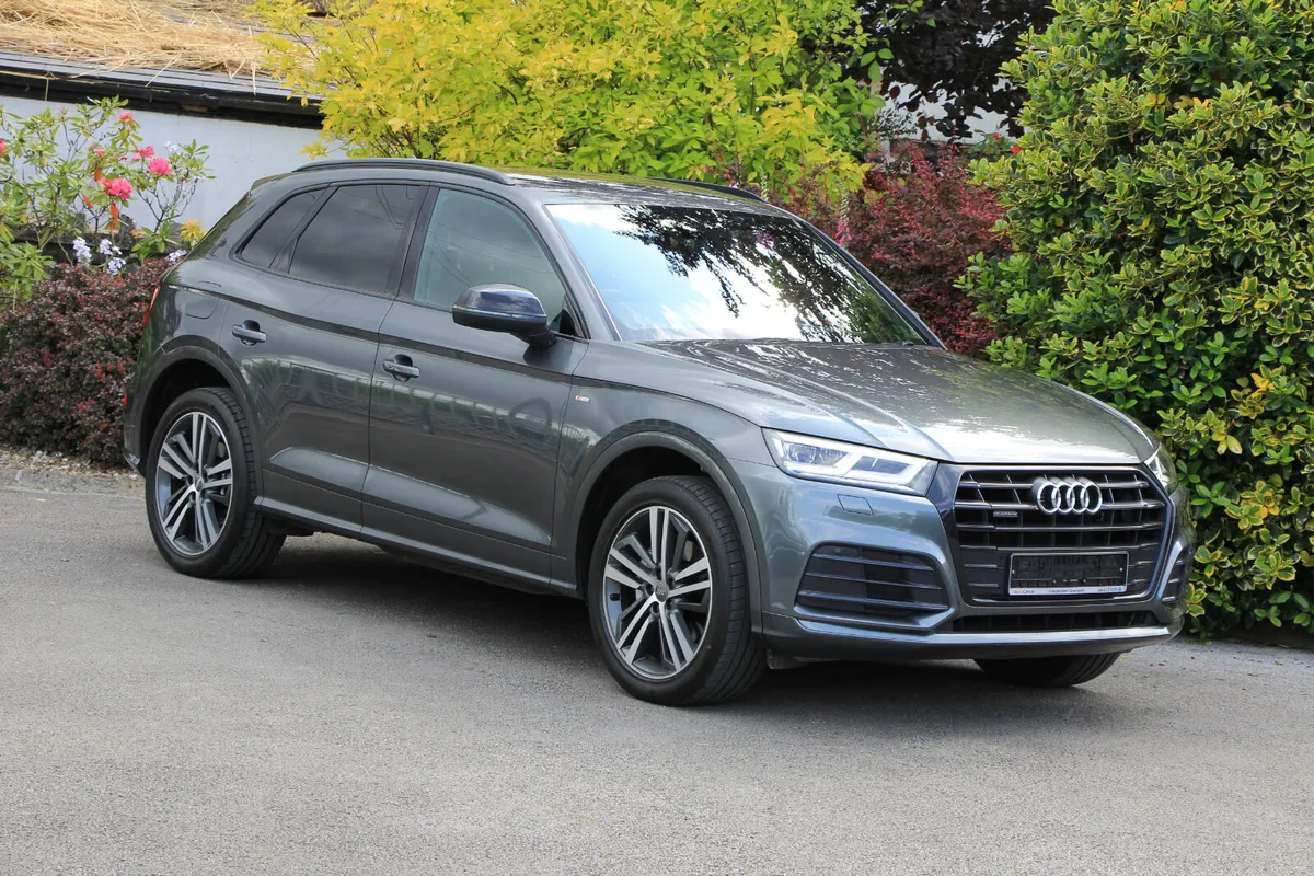 Q5 Quattro Black edition 204Bhp - Image 1