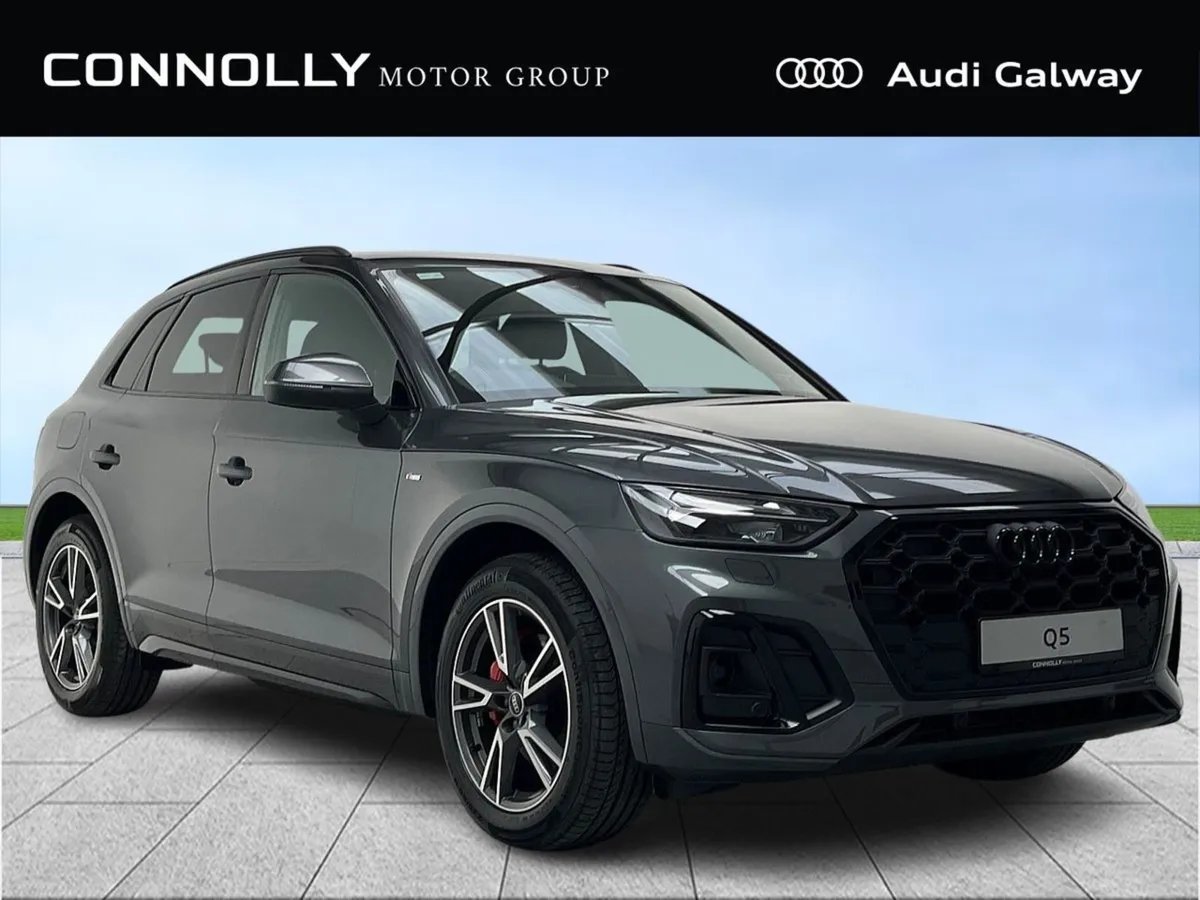 Audi Q5 S-line  35tdi  163HP  Black Styling Packa - Image 1