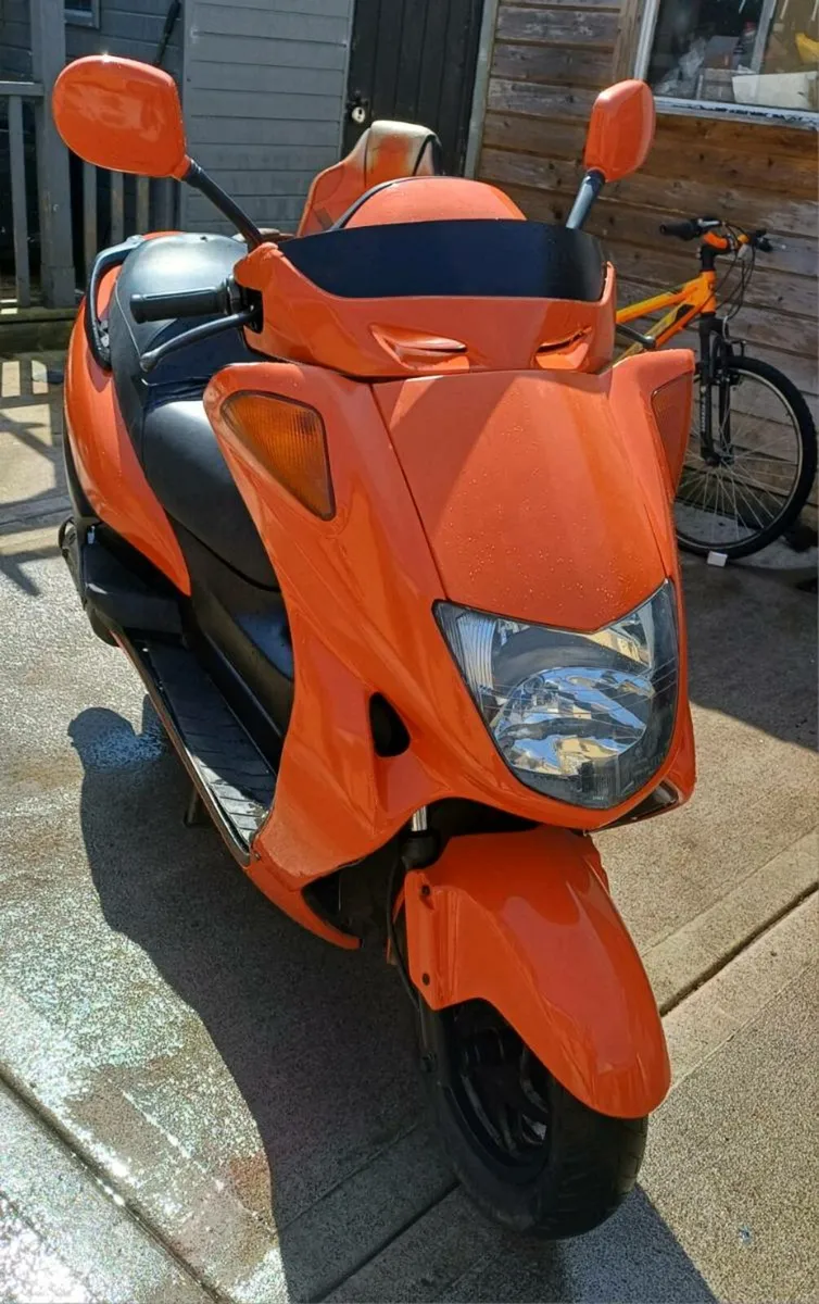 Honda foresight 250cc - Image 1