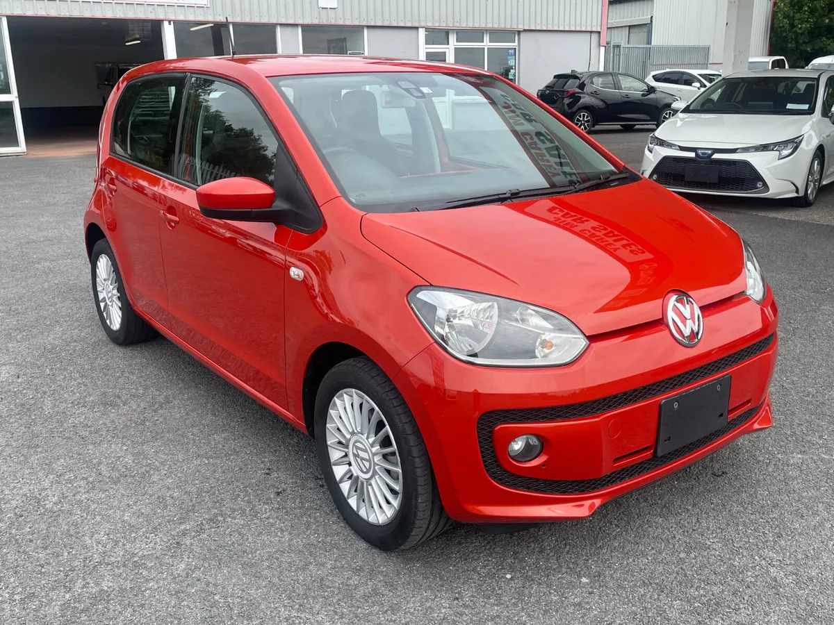 Volkswagen up! 2015-2 - Image 1