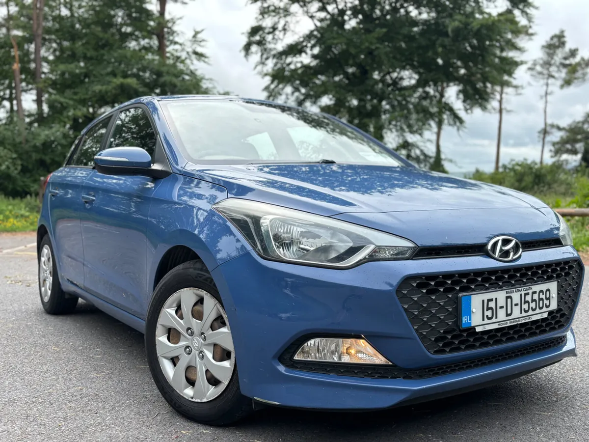 151 Hyundai i20 1.2 Classic Lovely Car! - Image 2