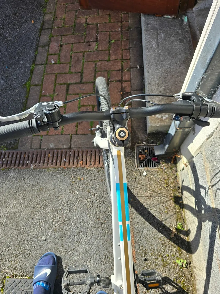 Kids bike 24" - Image 1