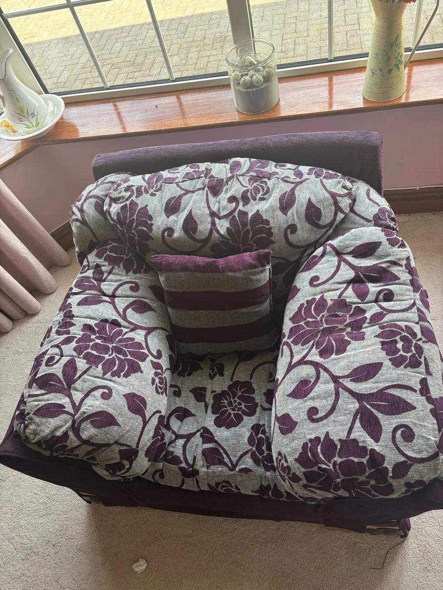 Upholstered - Image 2