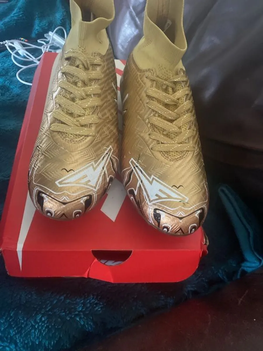 football boots - Image 2