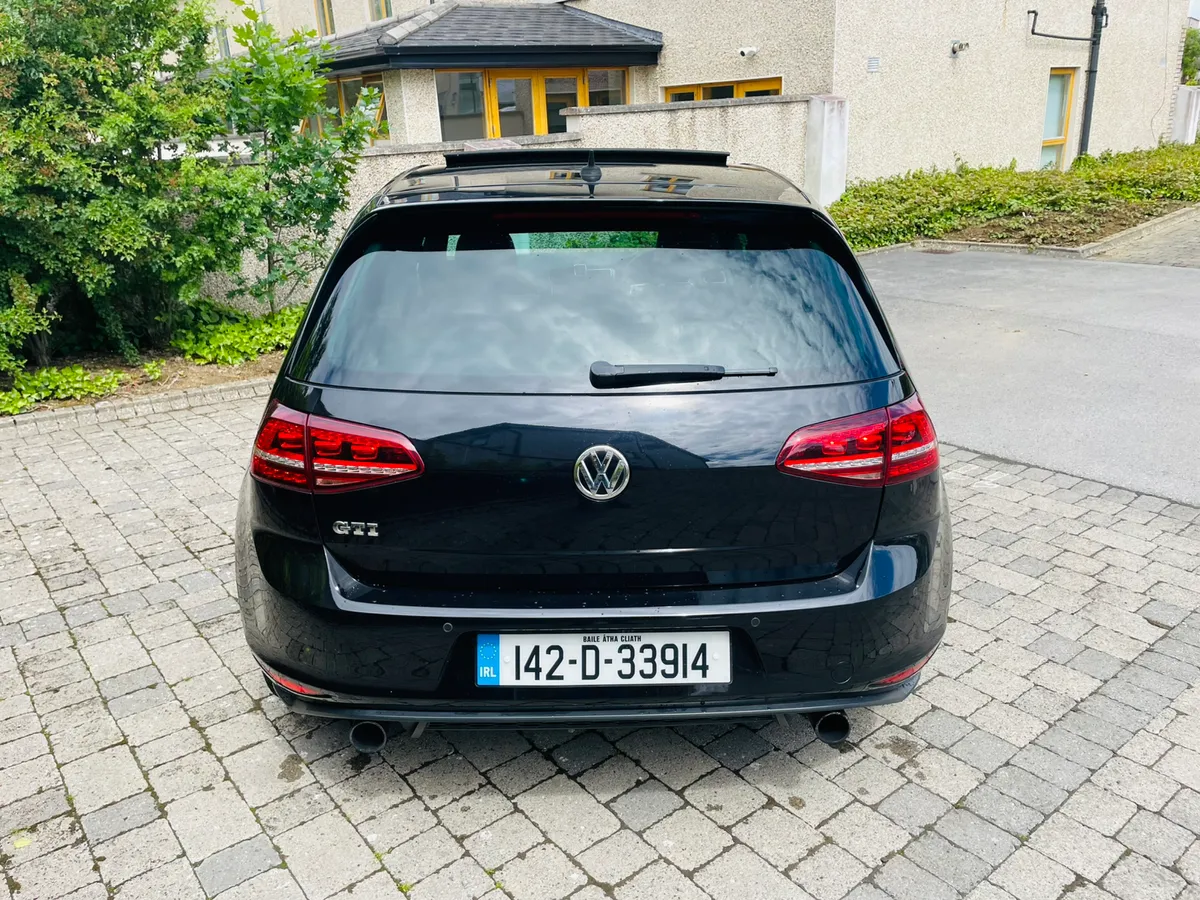 2014/12 VOLKSWAGEN GOLF GTI 2.0 TSI DSG WOLFSBURG - Image 4