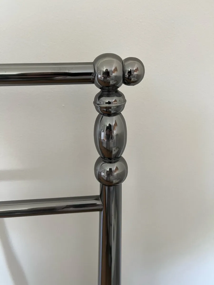 Headboard - Image 2