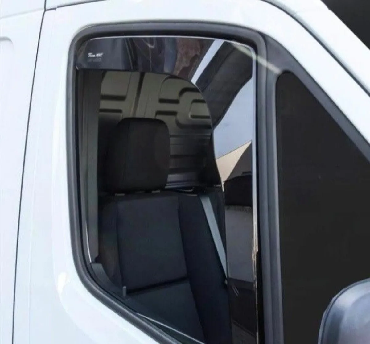 Renault Master 2025 – 2026 Tinted Wind Deflectors - Image 1