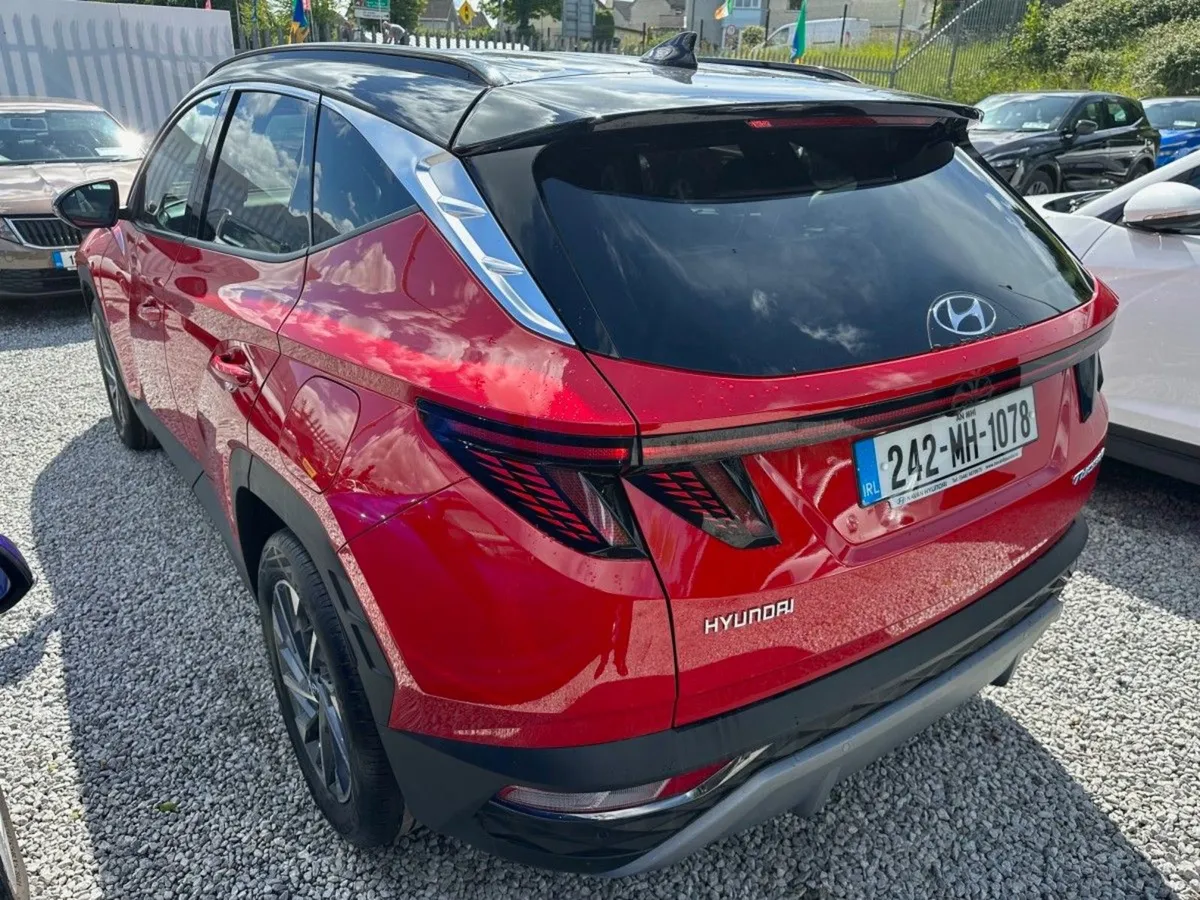 Hyundai Tucson 1.6d Executive Plus 2 Tone  just I - Image 4