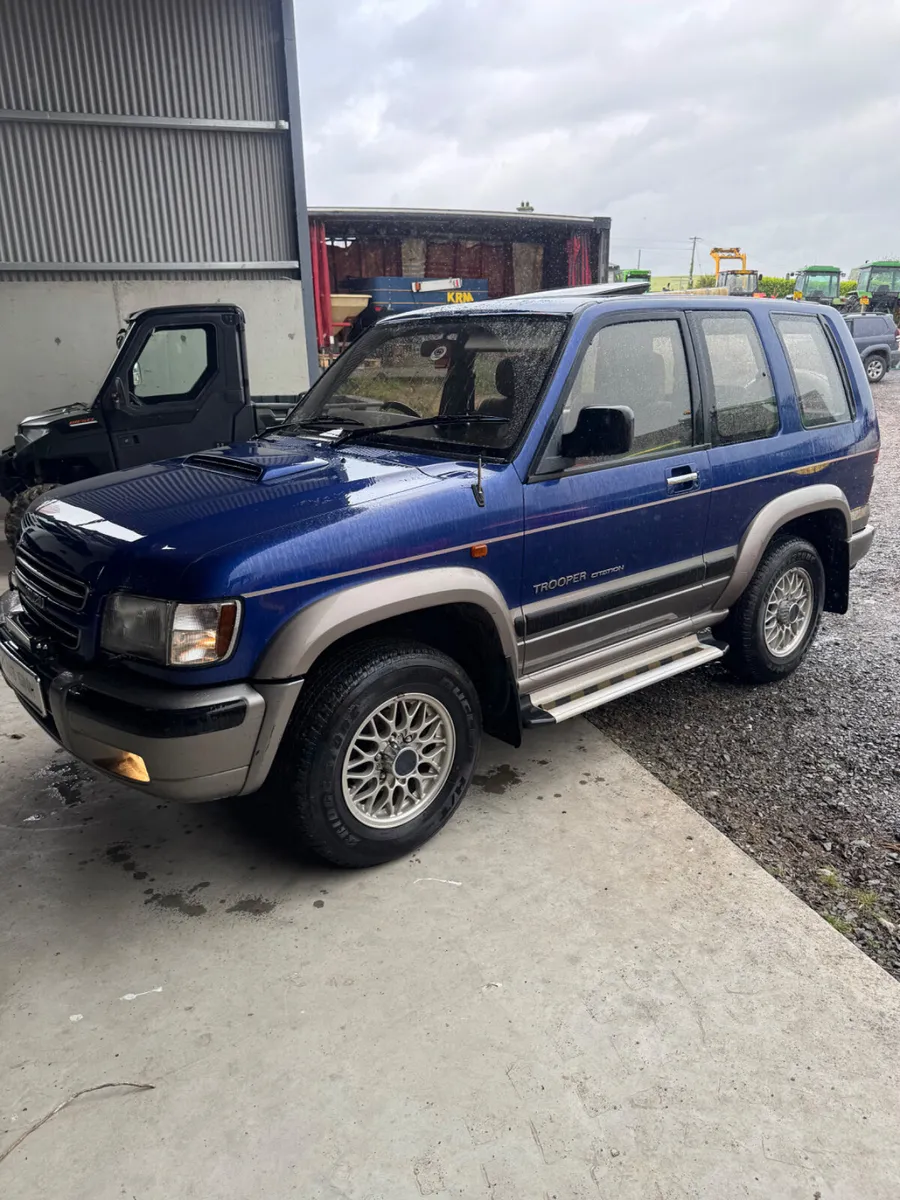 Isuzu Trooper - Image 1
