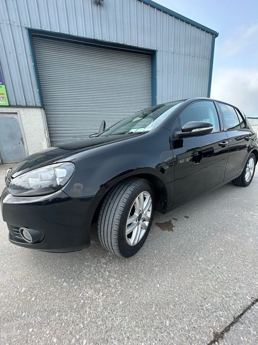 VW Golf 2.0TDI GT - Image 2