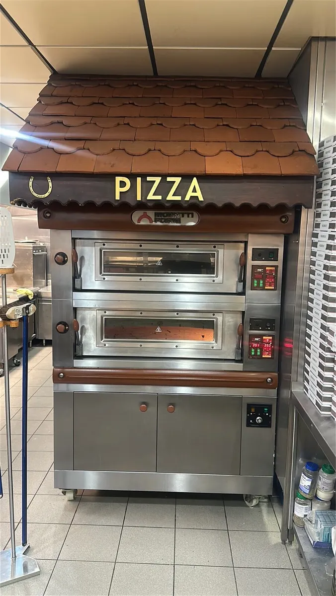 Pizza oven - Image 1