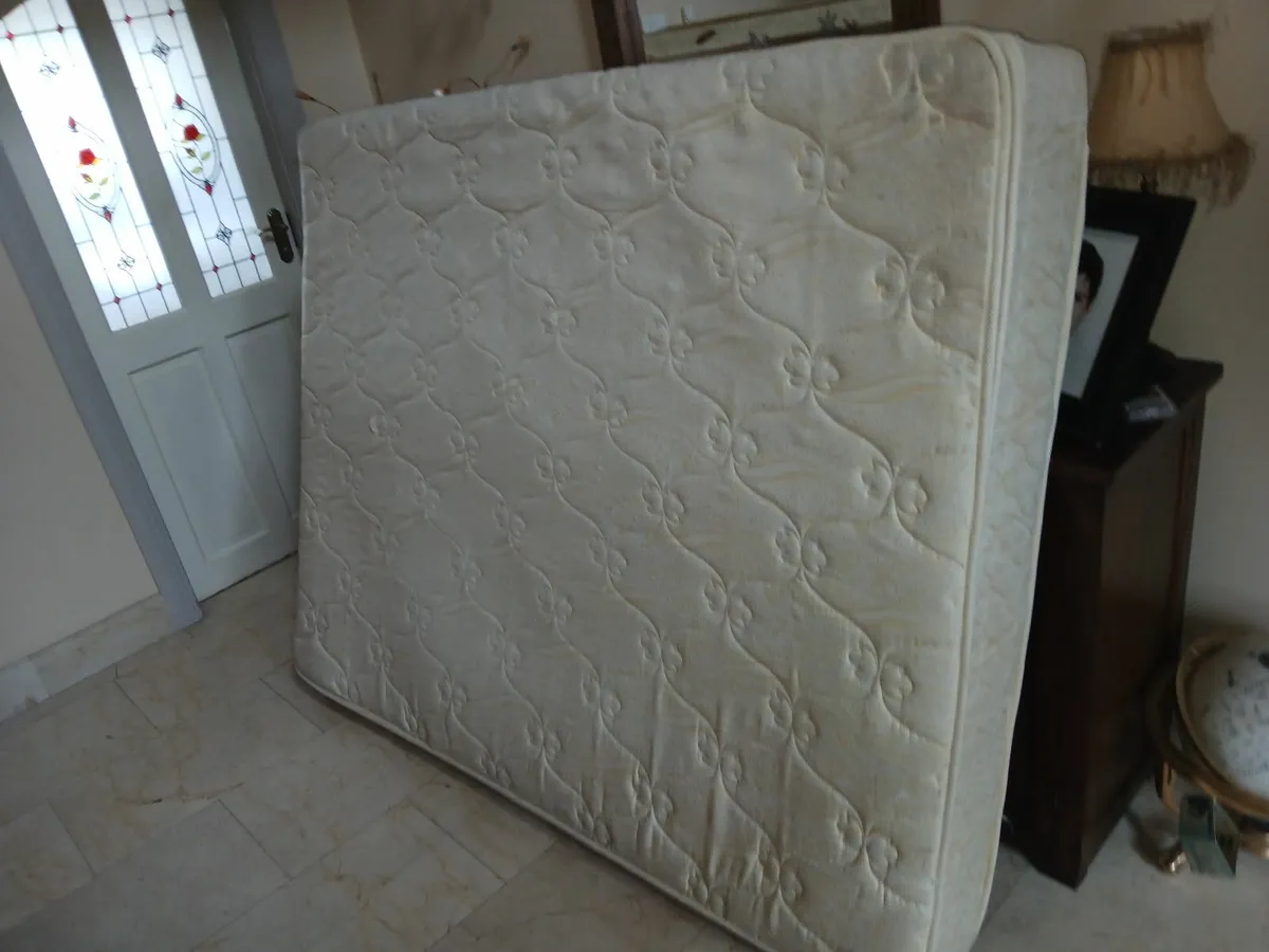king bed & mattress - Image 4