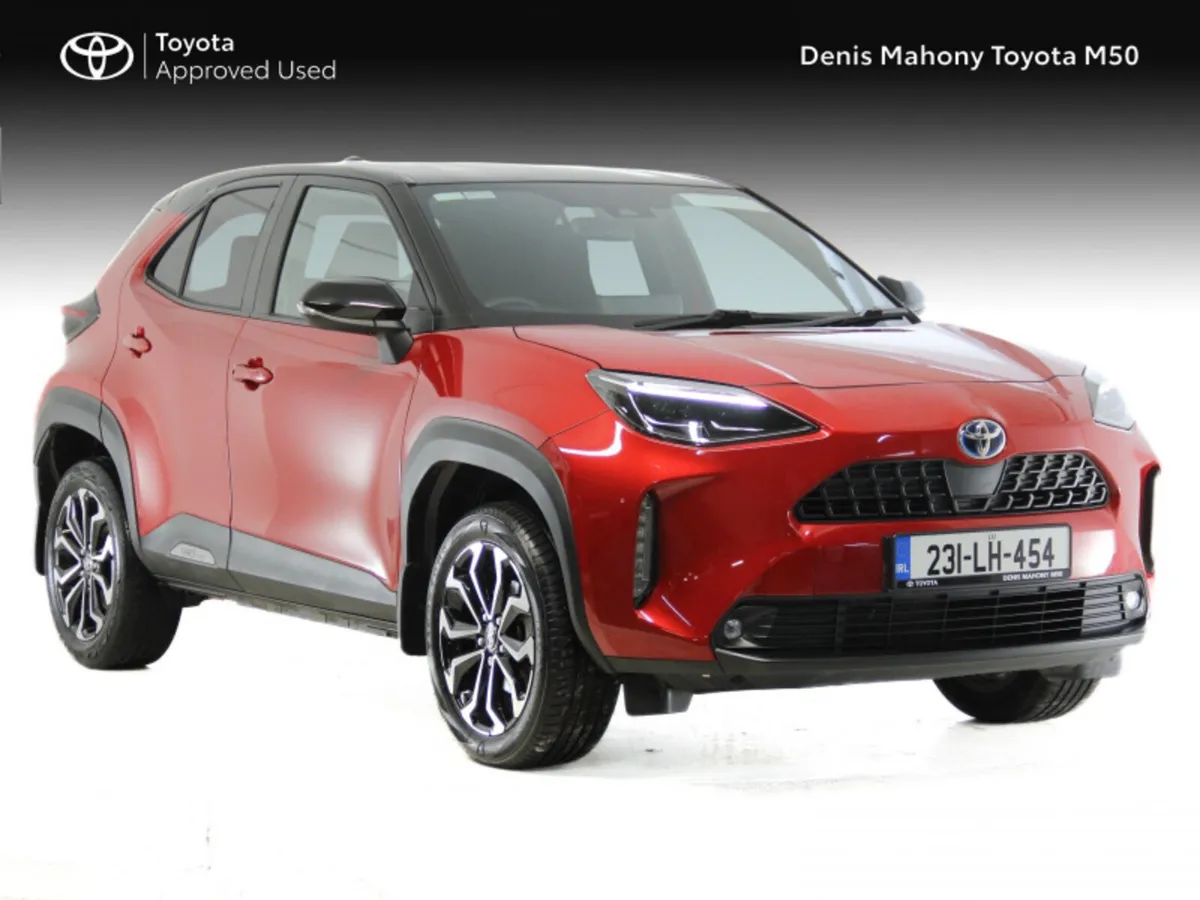 Toyota Yaris Cross Luna Sport Hybrid Auto - Image 1
