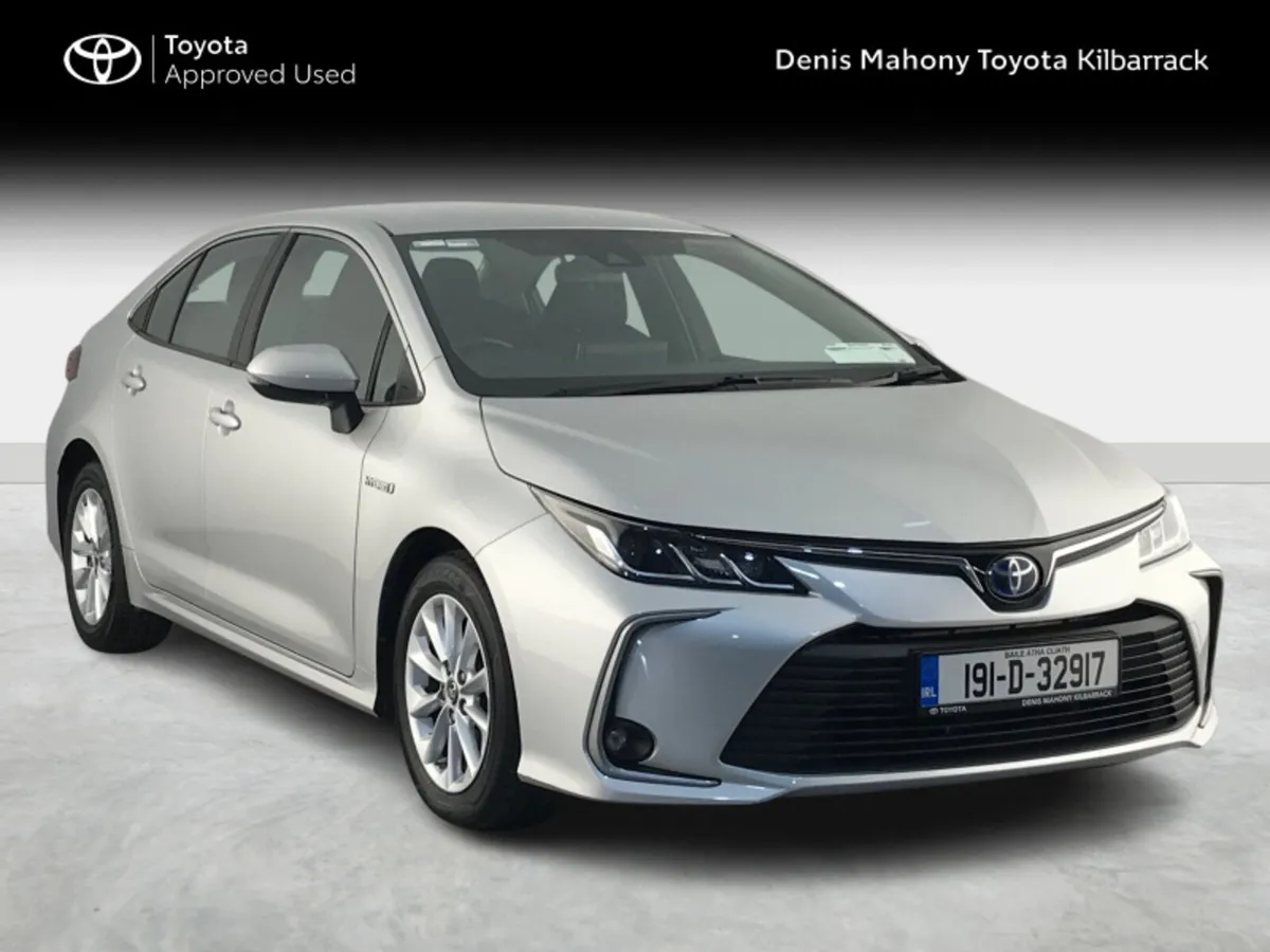Toyota Corolla COROLLA HYBRID LUNA SAL - Image 1