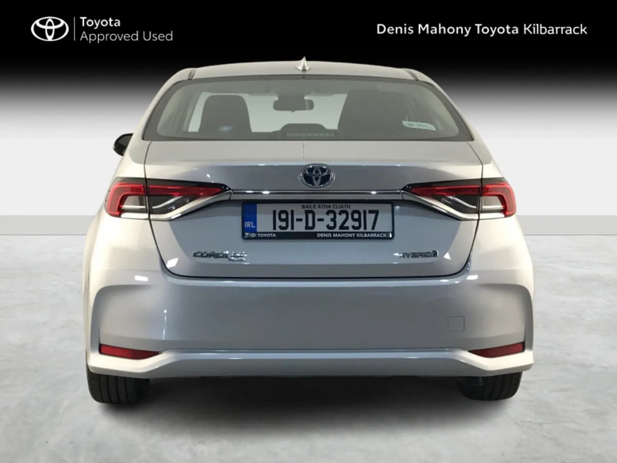 Toyota Corolla COROLLA HYBRID LUNA SAL - Image 4