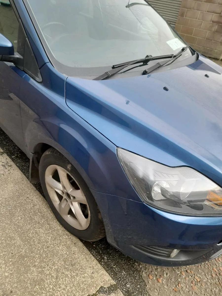 08 Ford Focus - Image 1