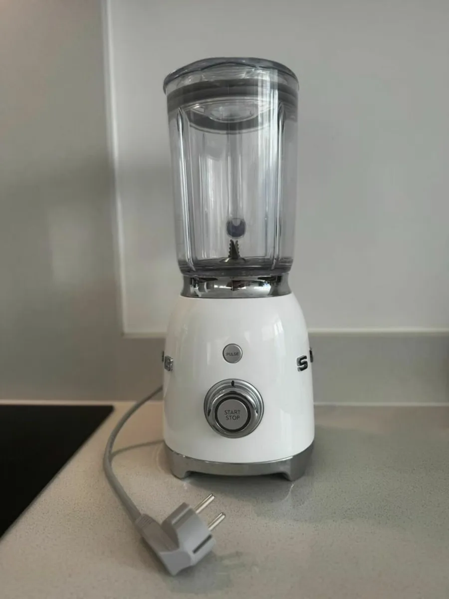 Smeg 50's Style Blender - White - Image 2