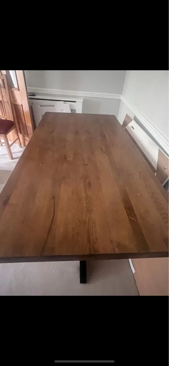 Ez living table and 2 benches - Image 1