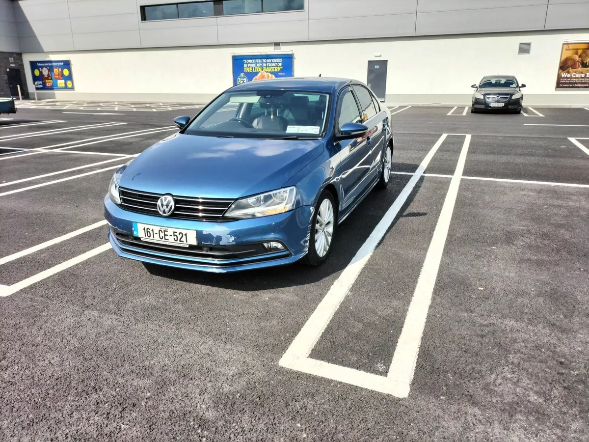 Volkswagen Jetta 2016 - Image 4