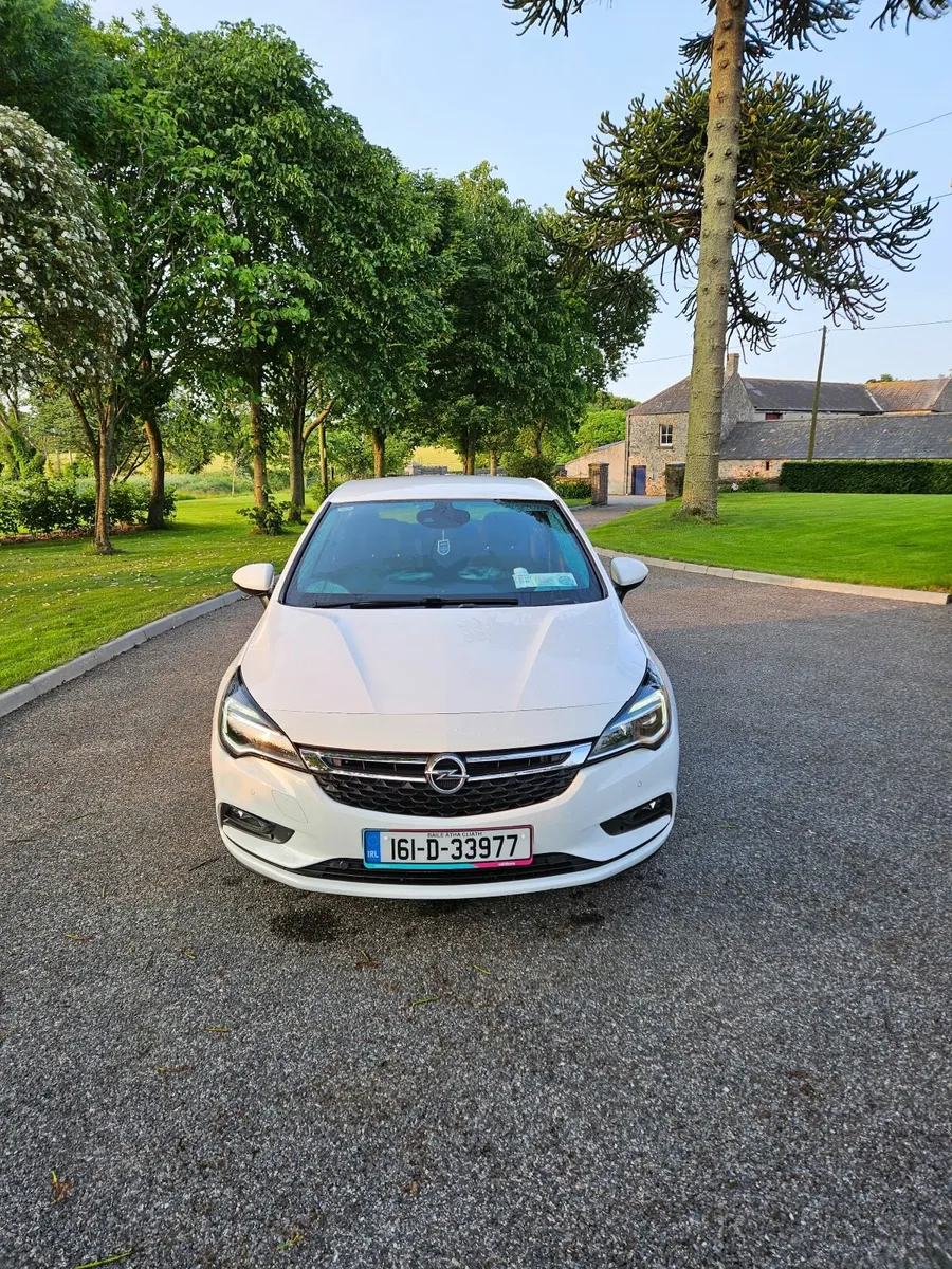 Opel Astra SRI CDTI 1.6 - Image 3