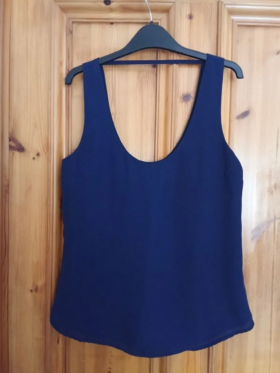 Size 8-10 Clothes Bundle - Image 2