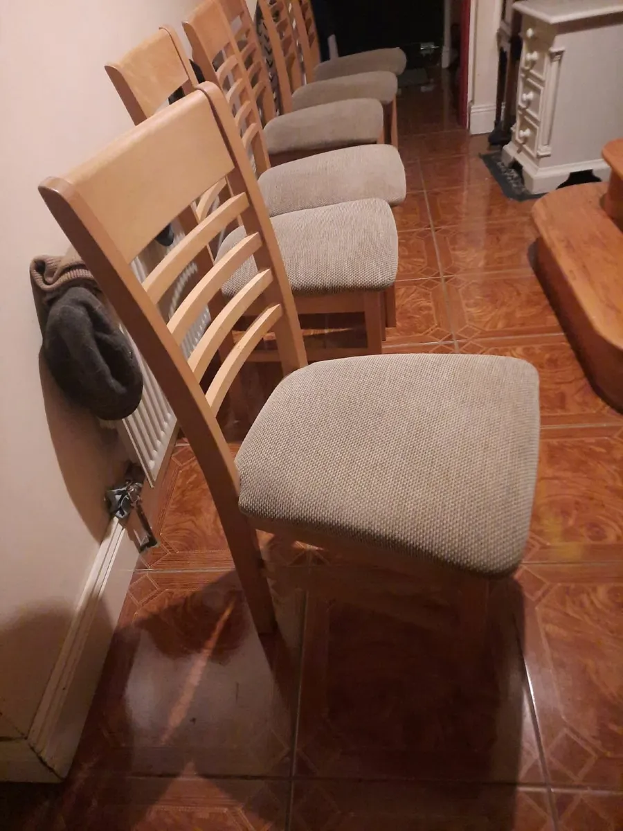 Kitchen chairs - Image 2