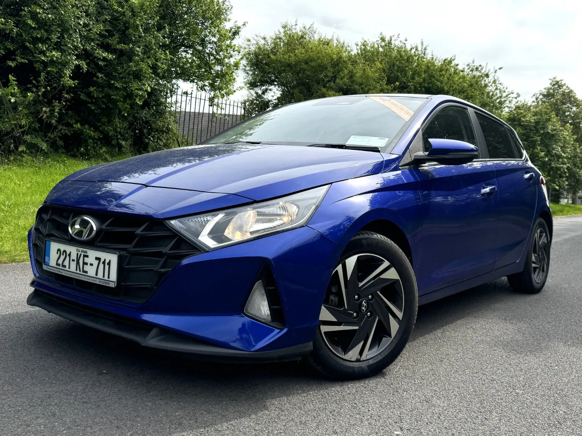 Hyundai i20 Deluxe Plus - 2022 - Image 2