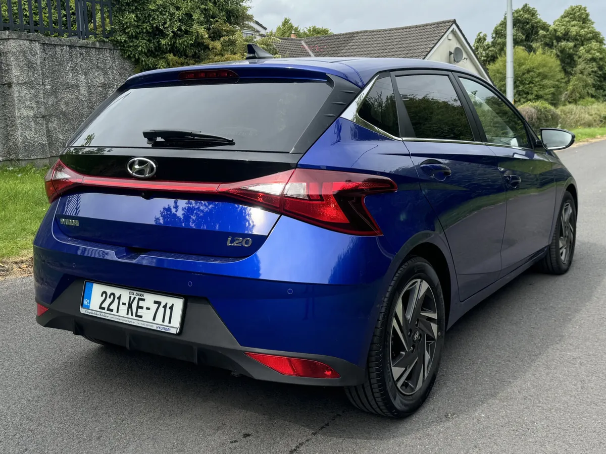 Hyundai i20 Deluxe Plus - 2022 - Image 4