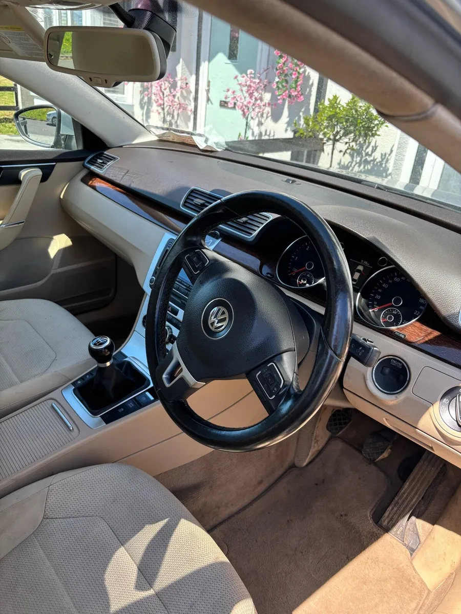 Vw Passat 2012 1.6 - Image 3