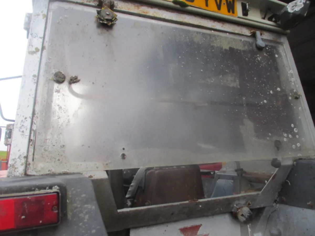 Massey Hi Line Doors & Cab Parts - Image 4