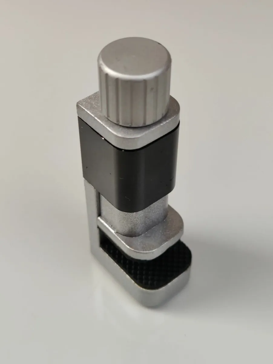 🛠️ 4PC's Metal Clamps – For Mobile Phone & Tablet - Image 2