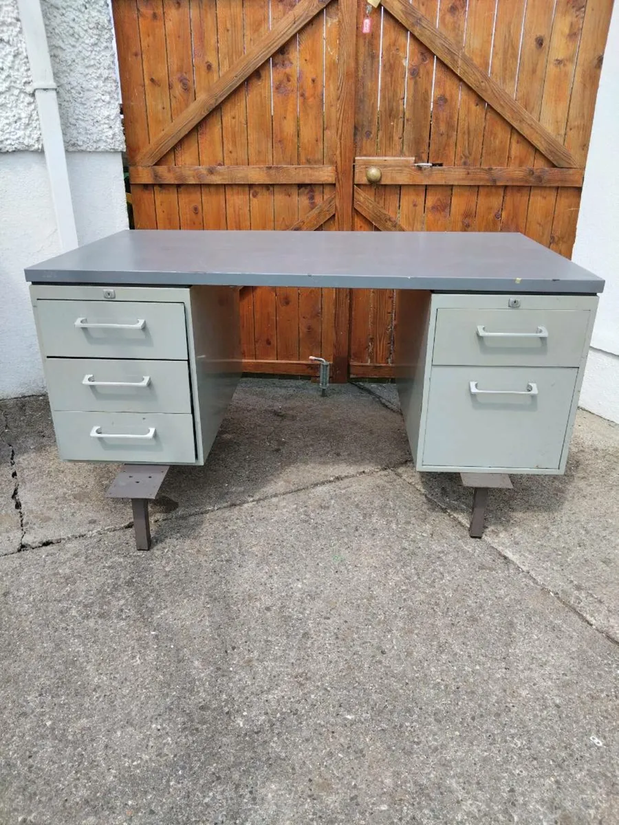 Mid Century tanker Industrial Desk - Image 2